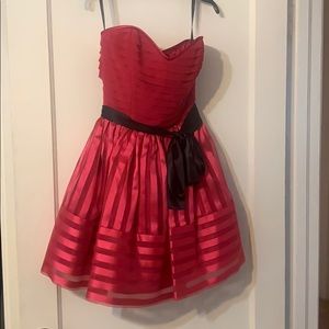 Betsey Johnson prom dress